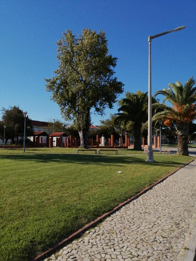 Villa Casa do Tejo Alcochete Exterior foto